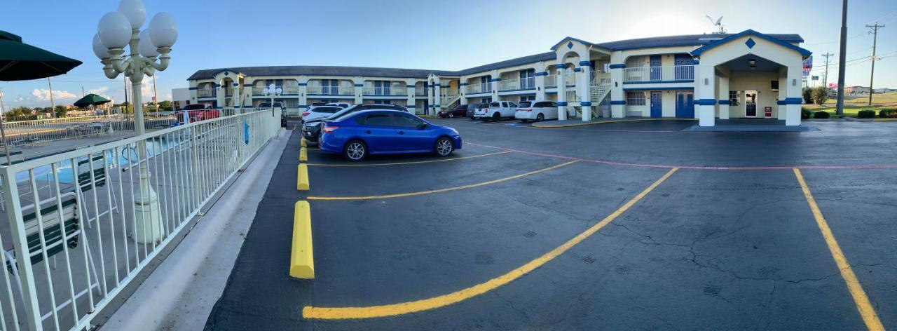 Travelodge By Wyndham Killeen/Fort Hood מראה חיצוני תמונה